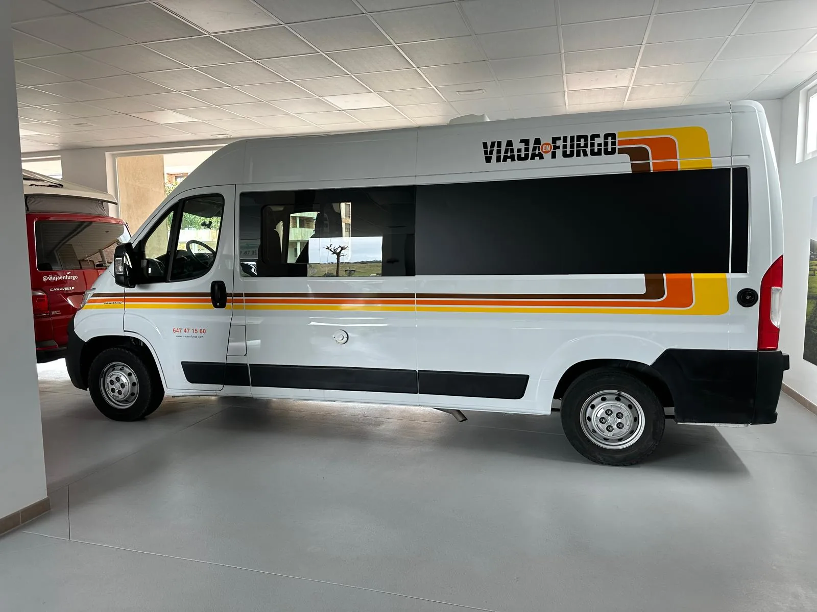Viaja en Furgo