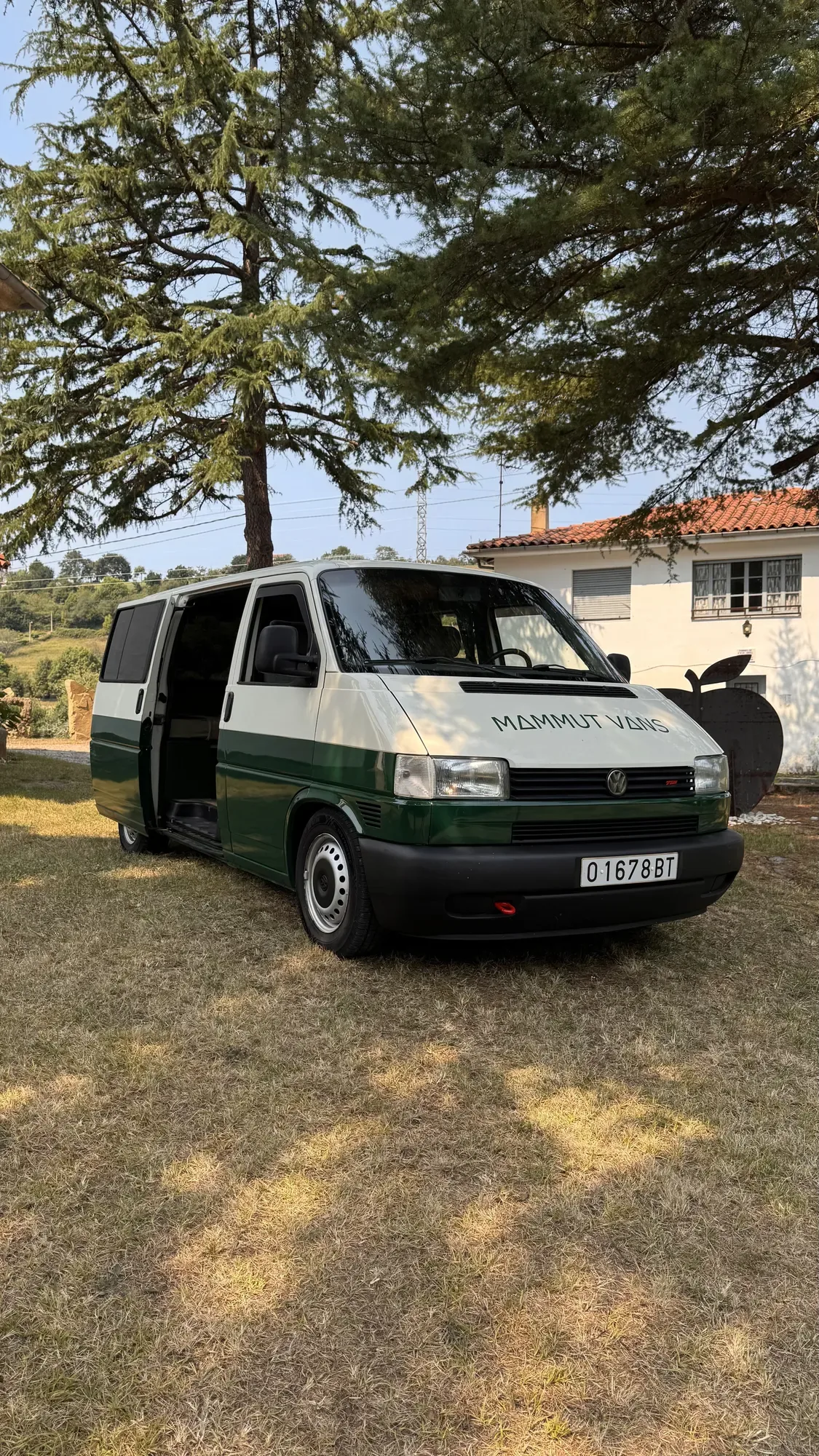 Mammut Vans