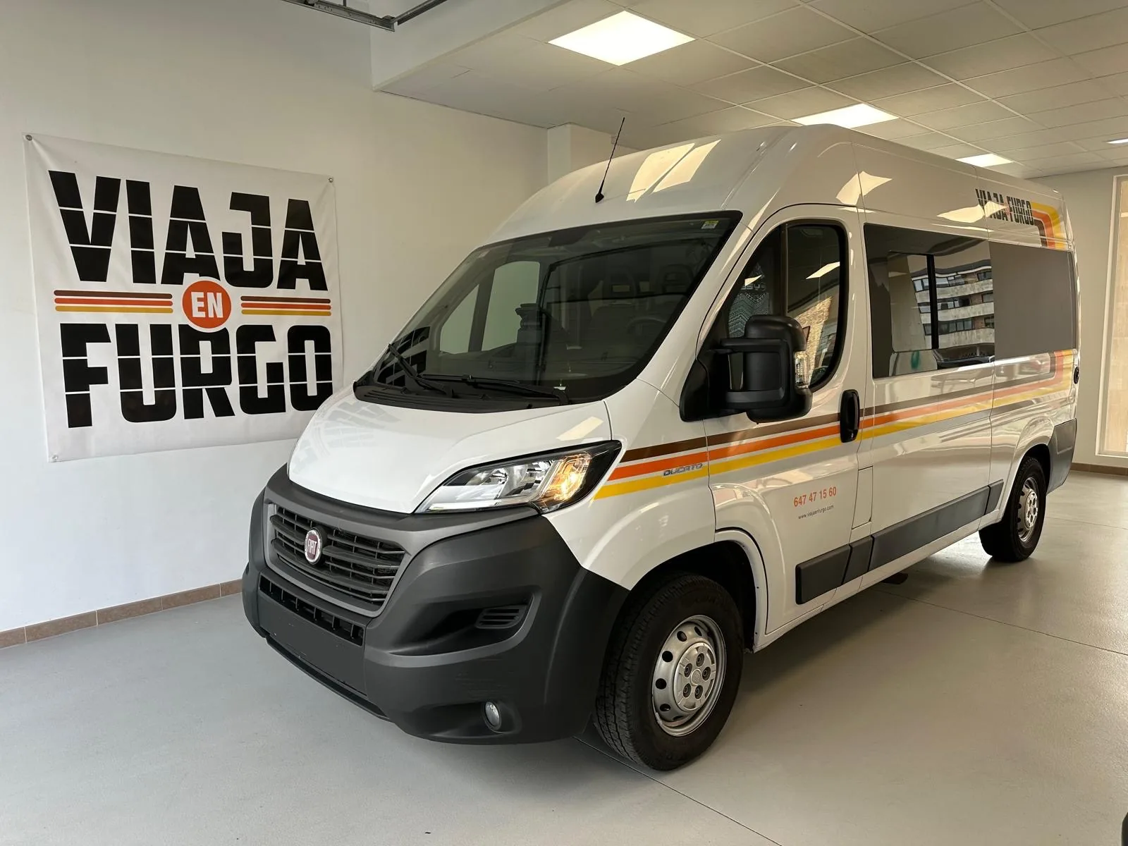 Viaja en Furgo